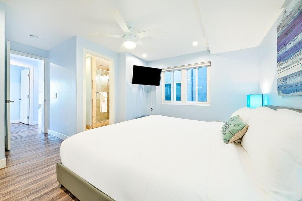 Stunning South Mission Home With Private Rooftop & Ocean Views! San Diego Eksteriør bilde