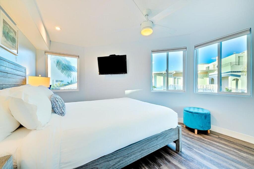 Stunning South Mission Home With Private Rooftop & Ocean Views! San Diego Eksteriør bilde